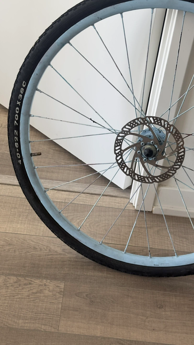 700c Bike Wheel with Disc Brake Rotor and Innova Tire - photo 5