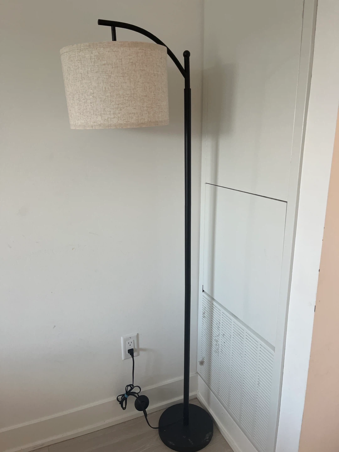 Lamp with LED smart bulb - photo 3