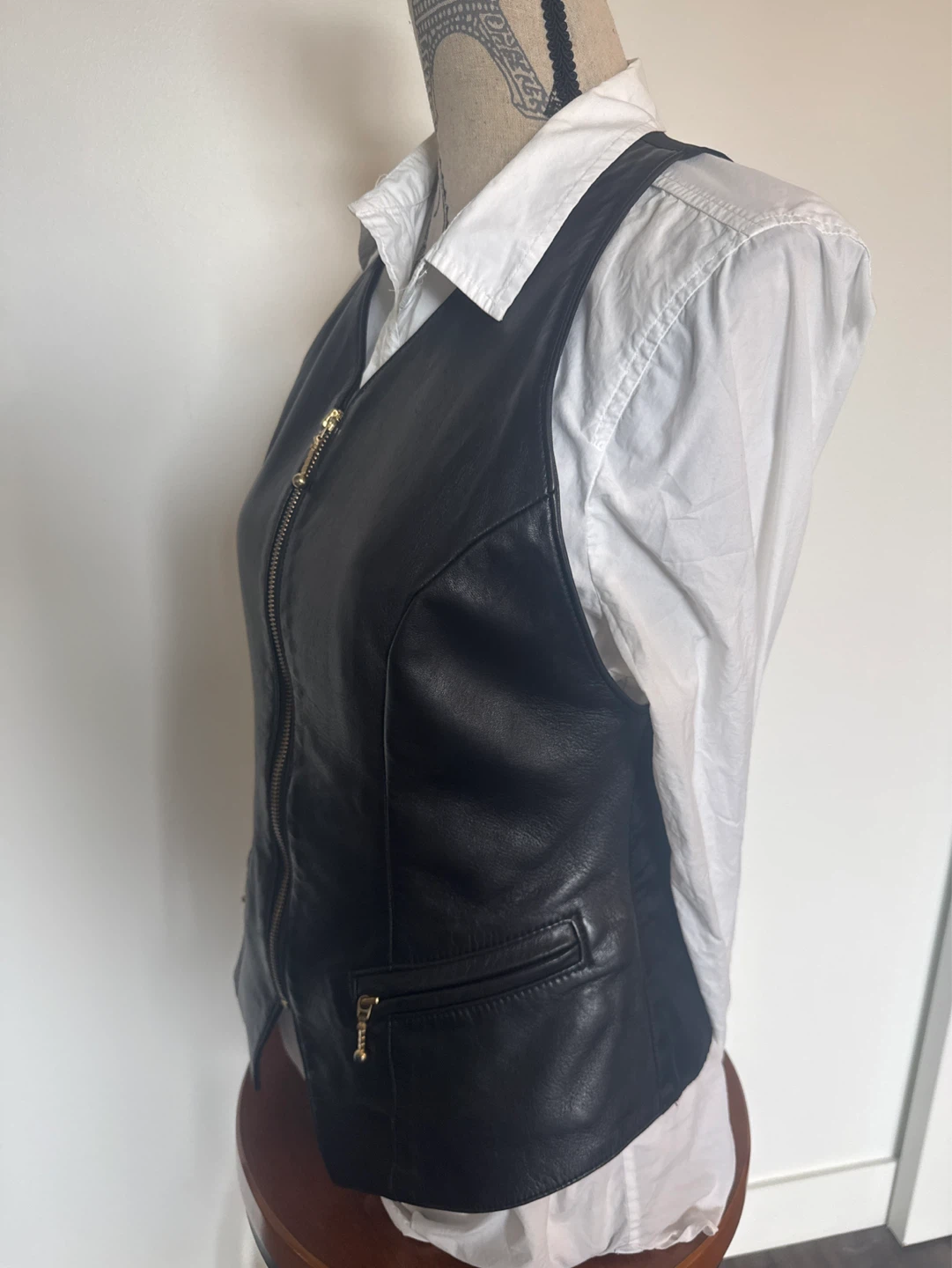 Black Leather Zip-Up Vest - photo 3