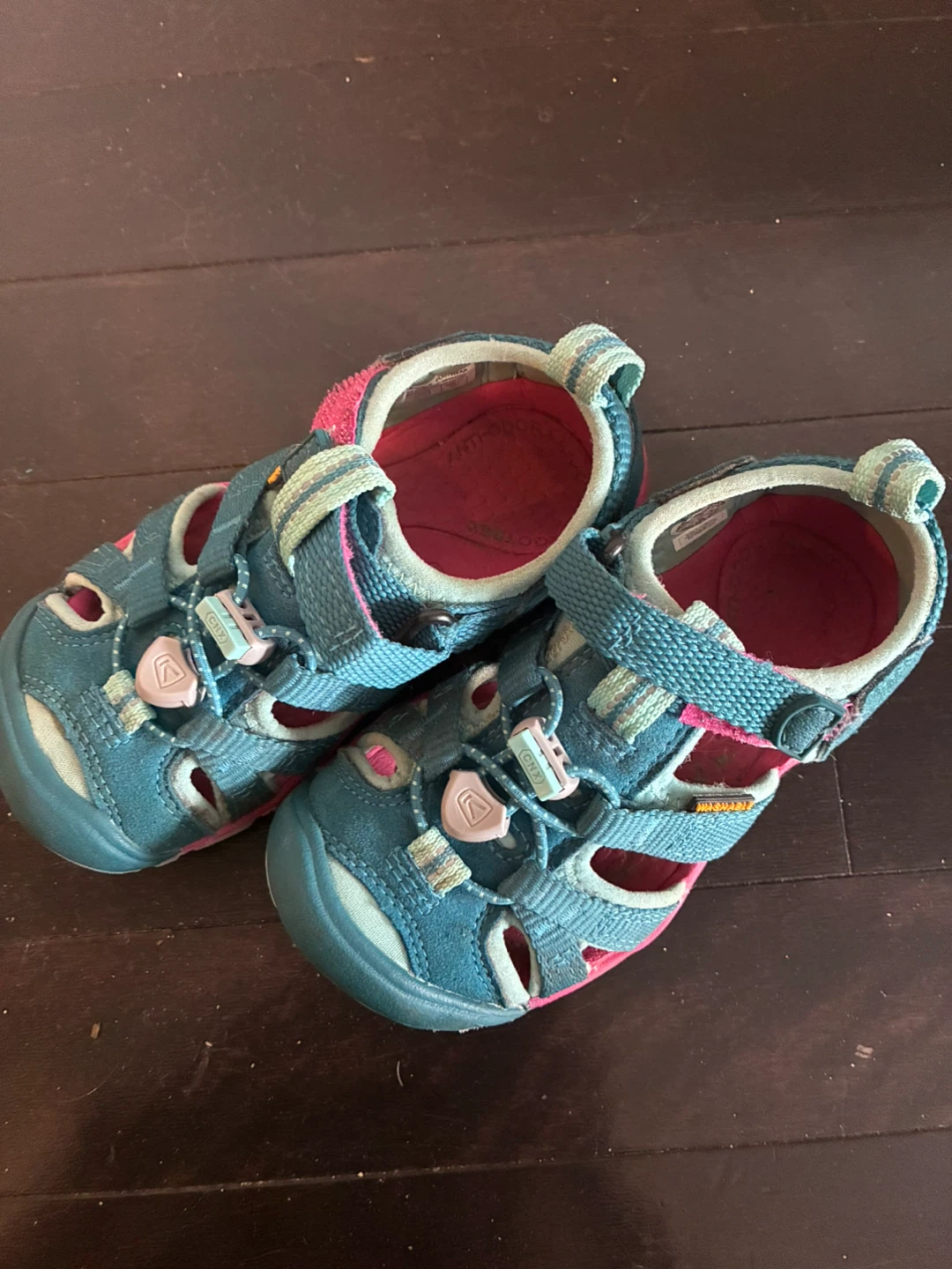 KEEN Toddler Sandals Size 7