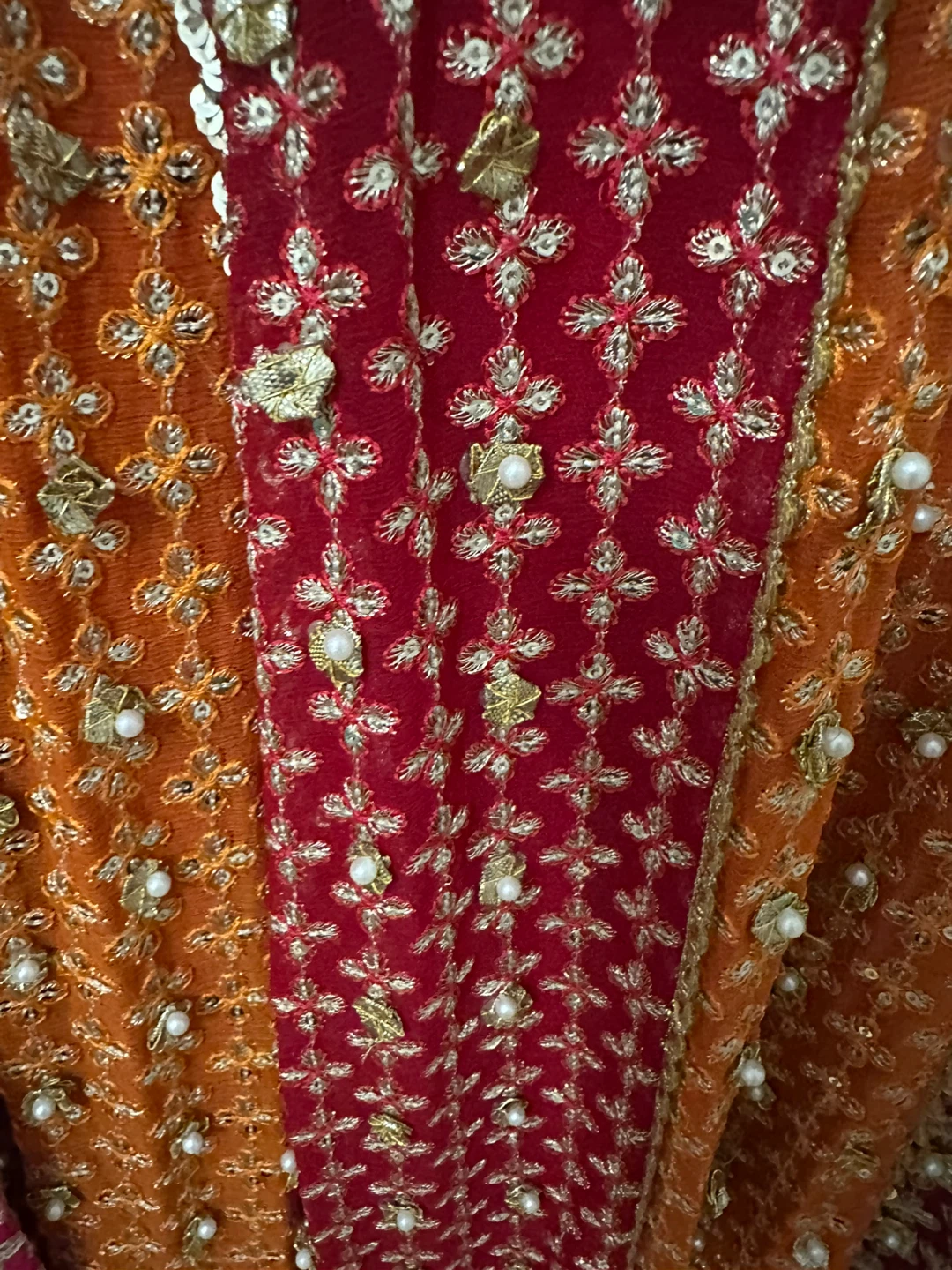 Embellished long dress for Mehndi - photo 3