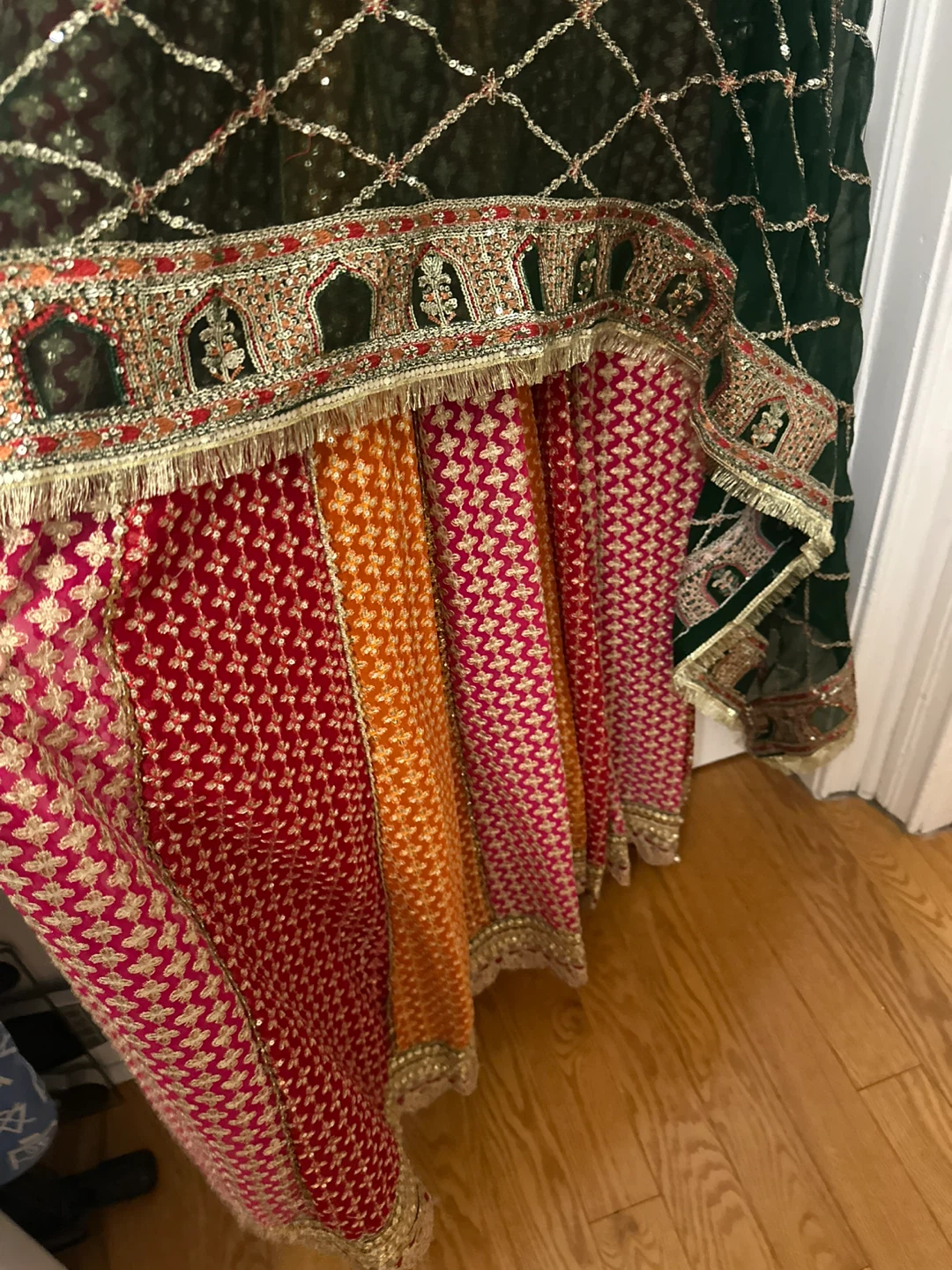 Embellished long dress for Mehndi - photo 5