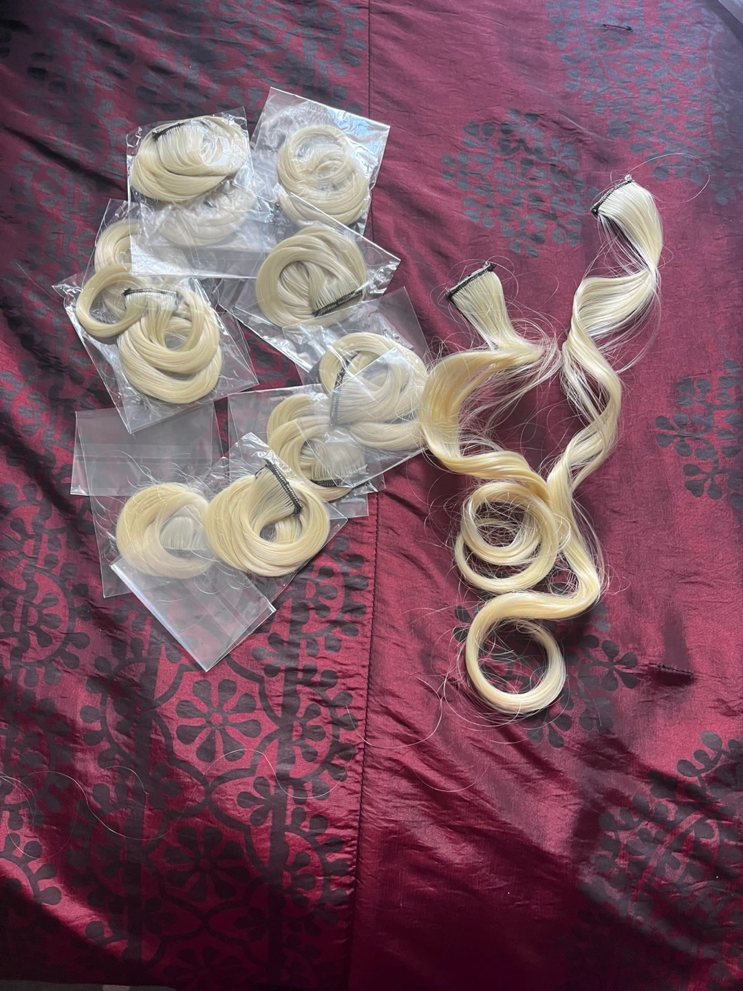 12 pieces Clip-in Hair Extensions - Blonde Wavy - photo 3
