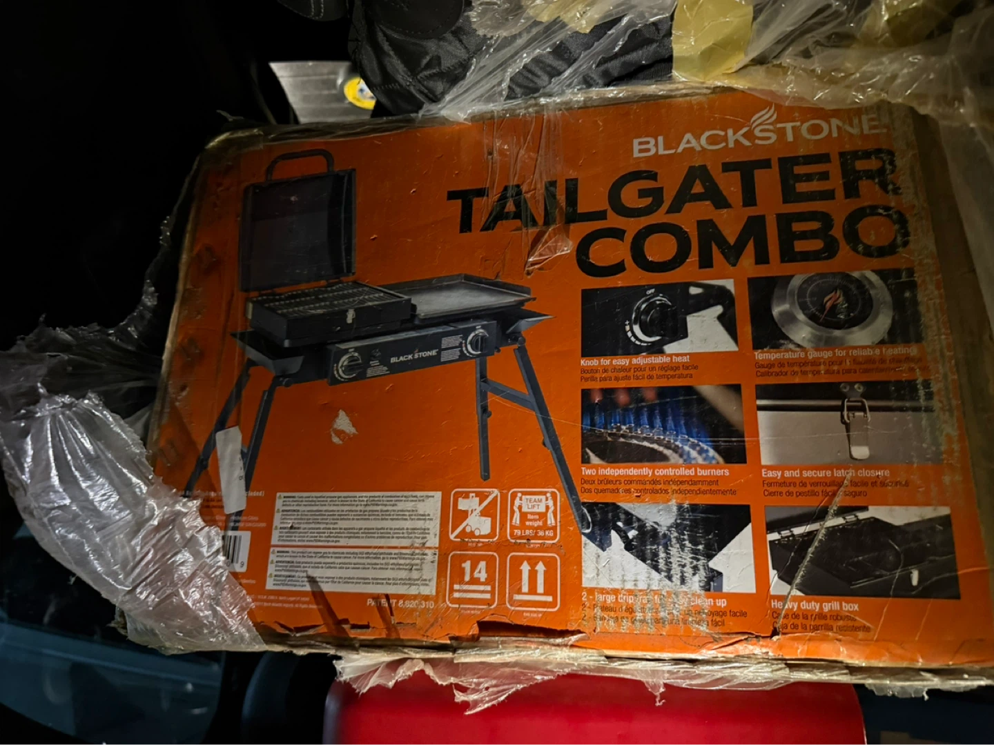 17" blackstone griddle & grill box tailgater combo with stand