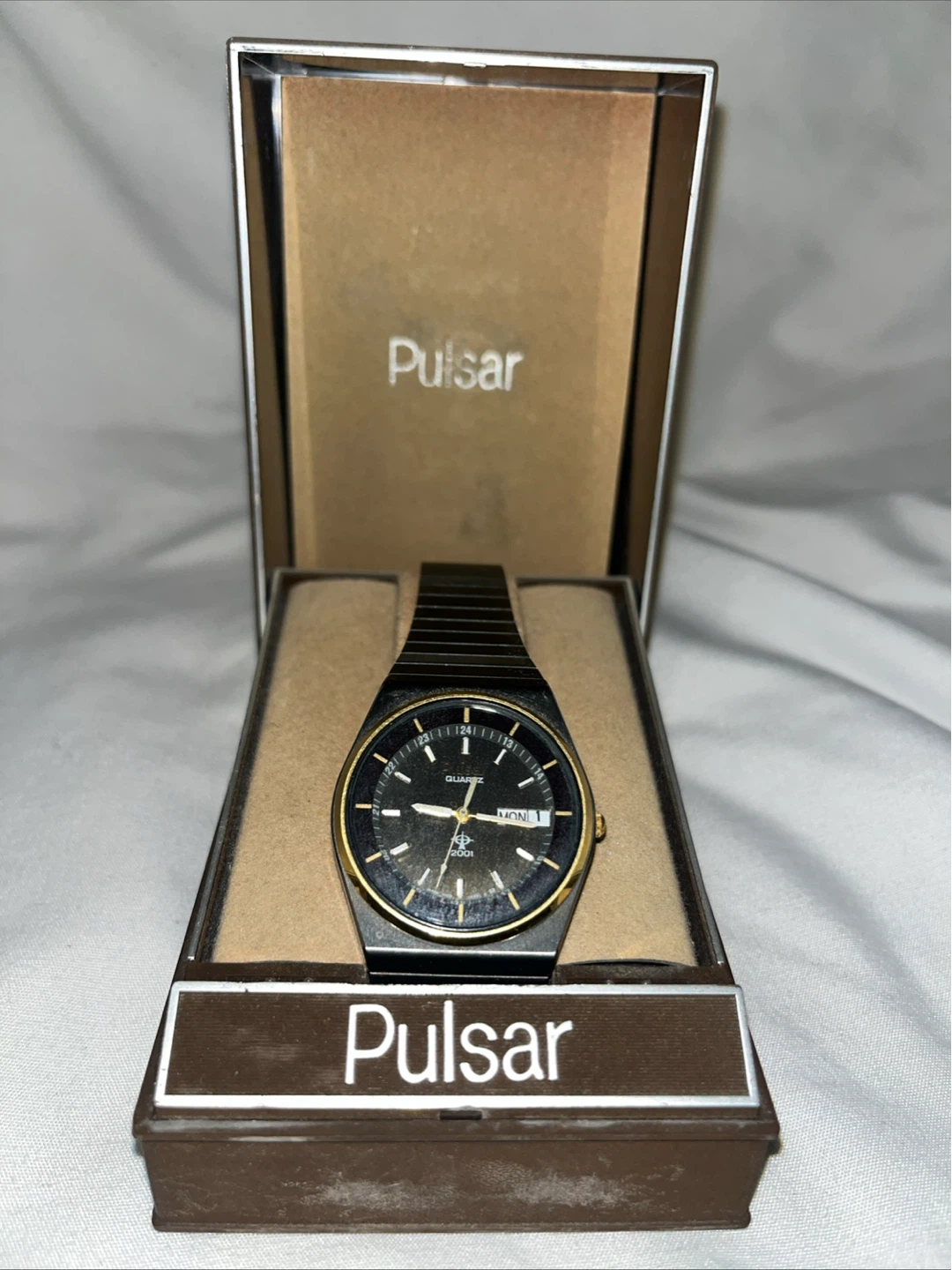 Pulsar Man in Steel 2001 Quartz Watch