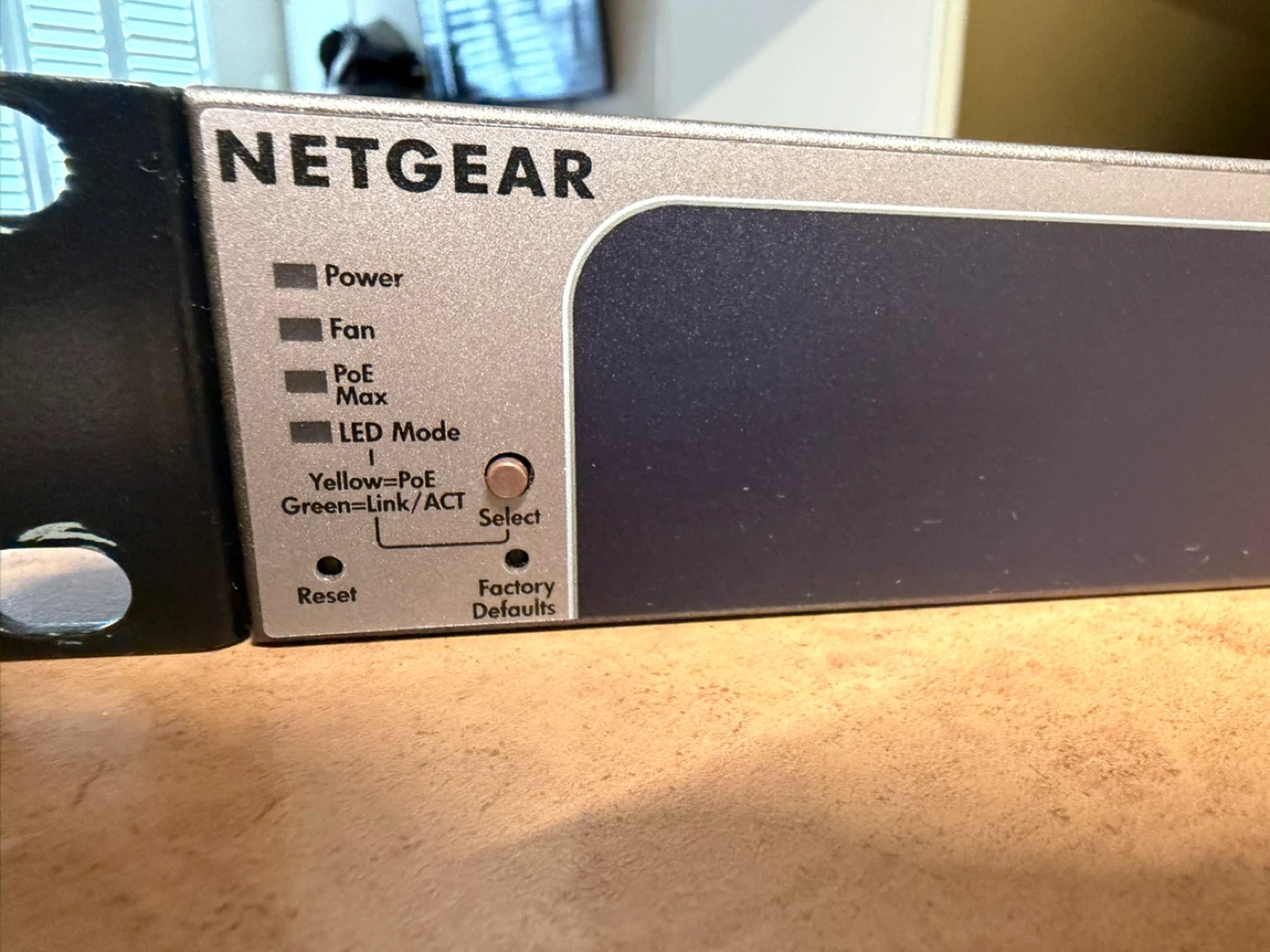 NETGEAR ProSAFE GS728TPP Network Switch