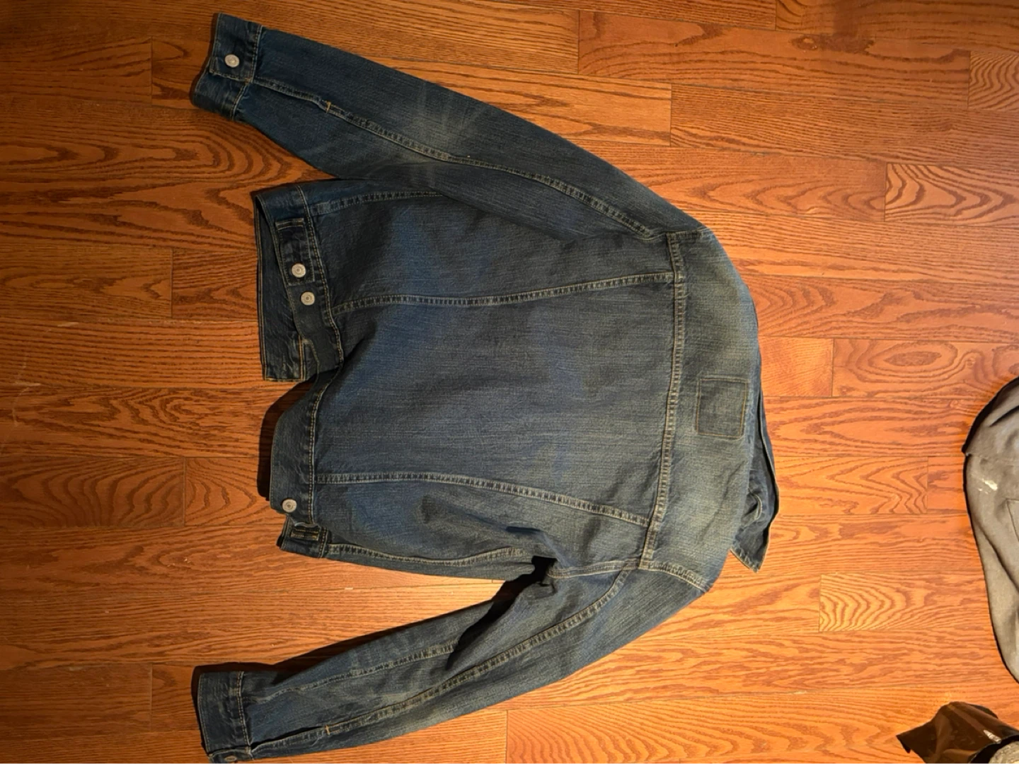 Levi's Trucker Denim Jacket - Size L - photo 3