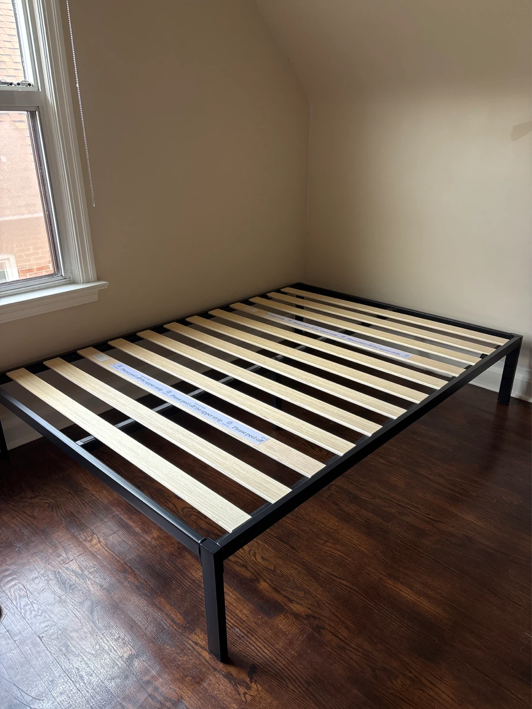 Black Metal Bed Frame with Wooden Slats (Double twin)