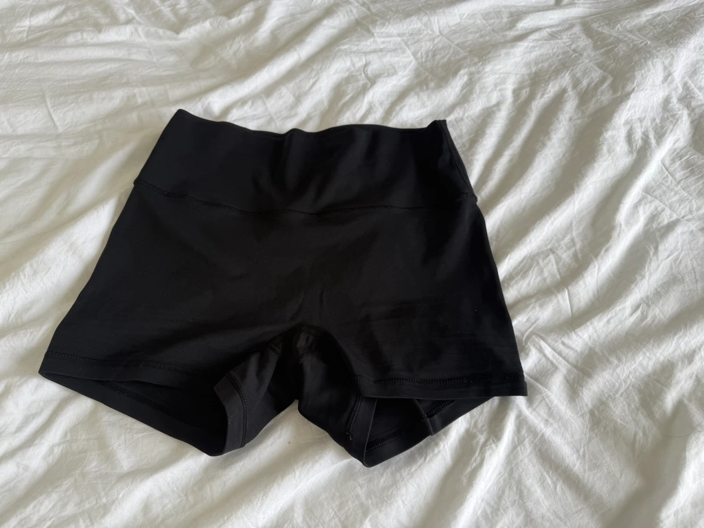 Lululemon Black Wunder Train High-Rise Short 4" - photo 2