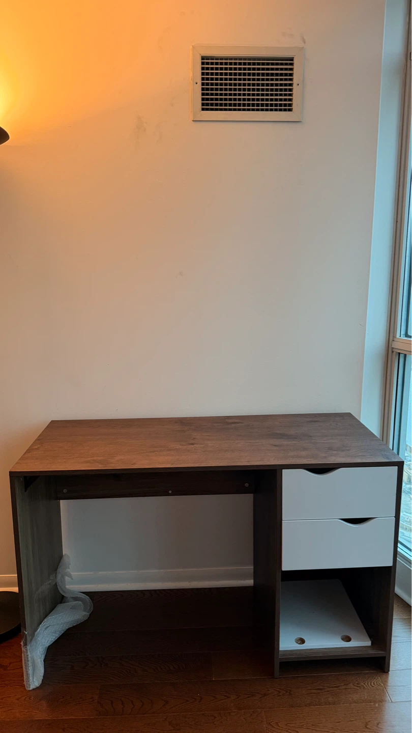 Moving out sale - Wooden Desk with Drawers and Chair - photo 4