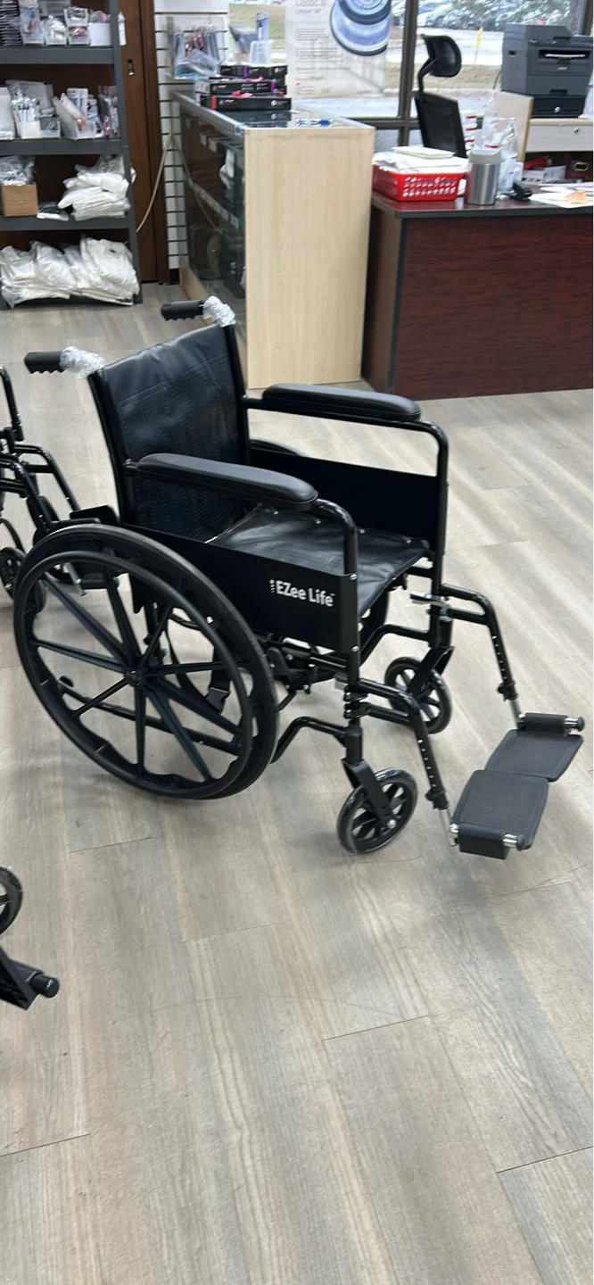 Ezee Life Wheelchair - photo 3