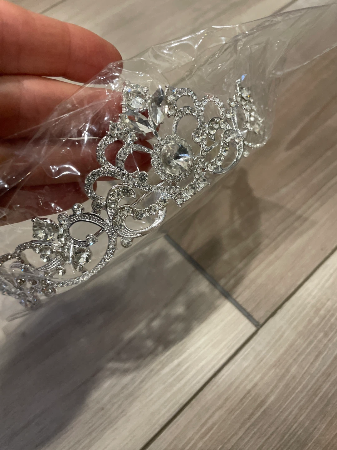 Sparkly Tiara - photo 2