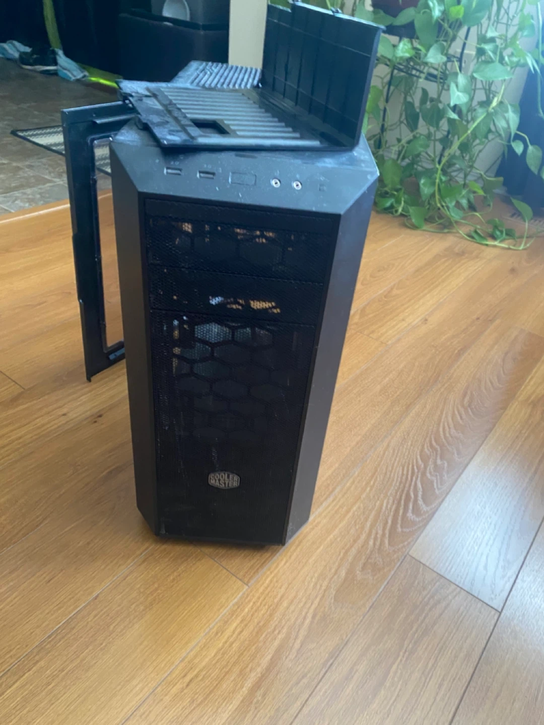 Cooler master case