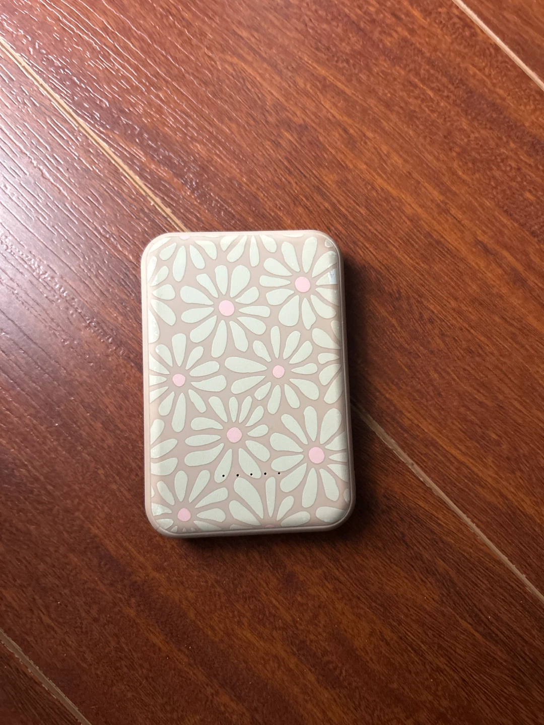 Poppy Magnetic Wireless Power Bank - 5000mAh