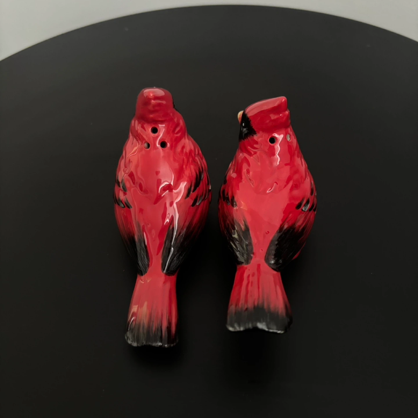 Red Cardinal Salt & Pepper Shakers - photo 3