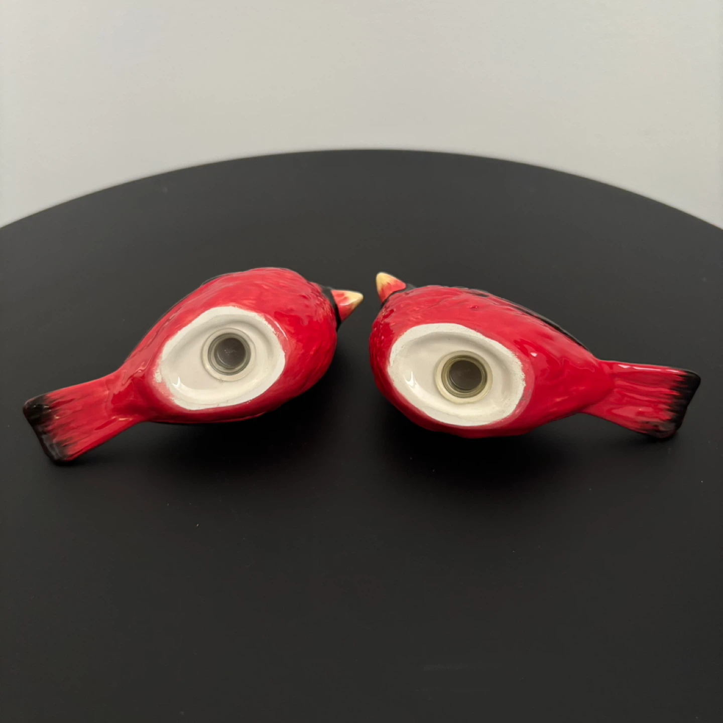 Red Cardinal Salt & Pepper Shakers - photo 4