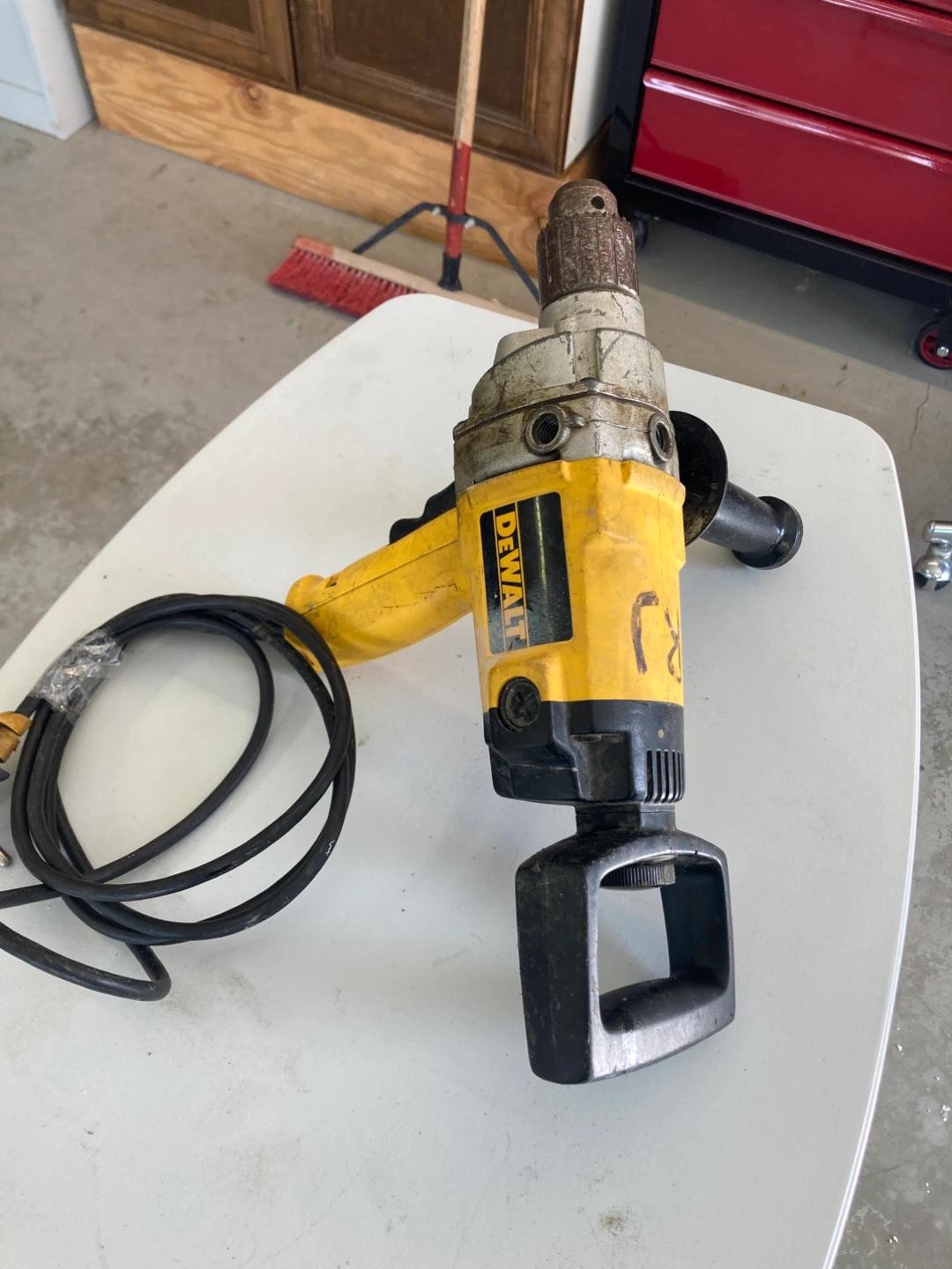 HO model rail track & controller & 1/2” Dewalt drill - photo 2