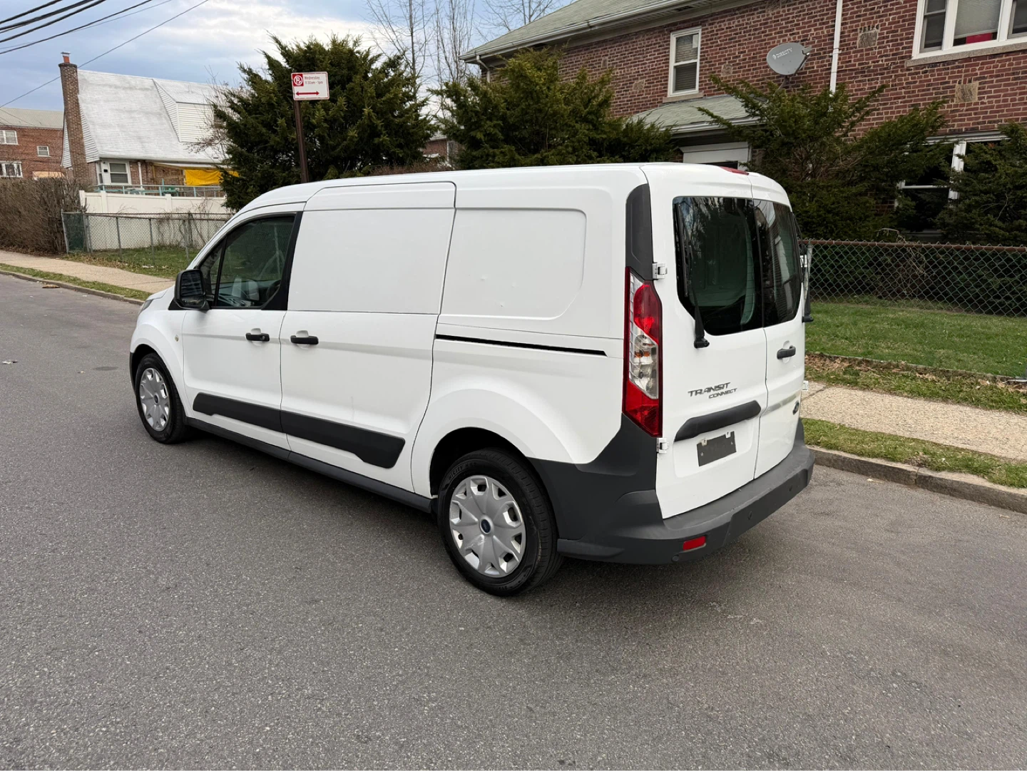 2017 Ford Transit Connect Cargo Van - photo 5