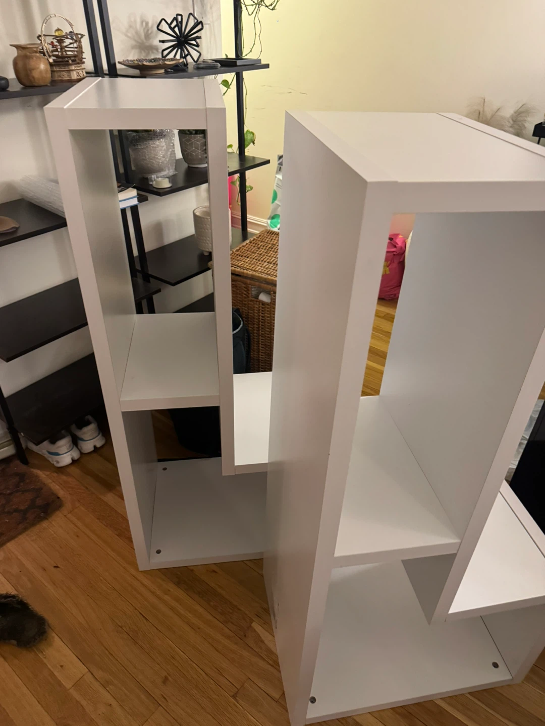 White Modern Bookshelf