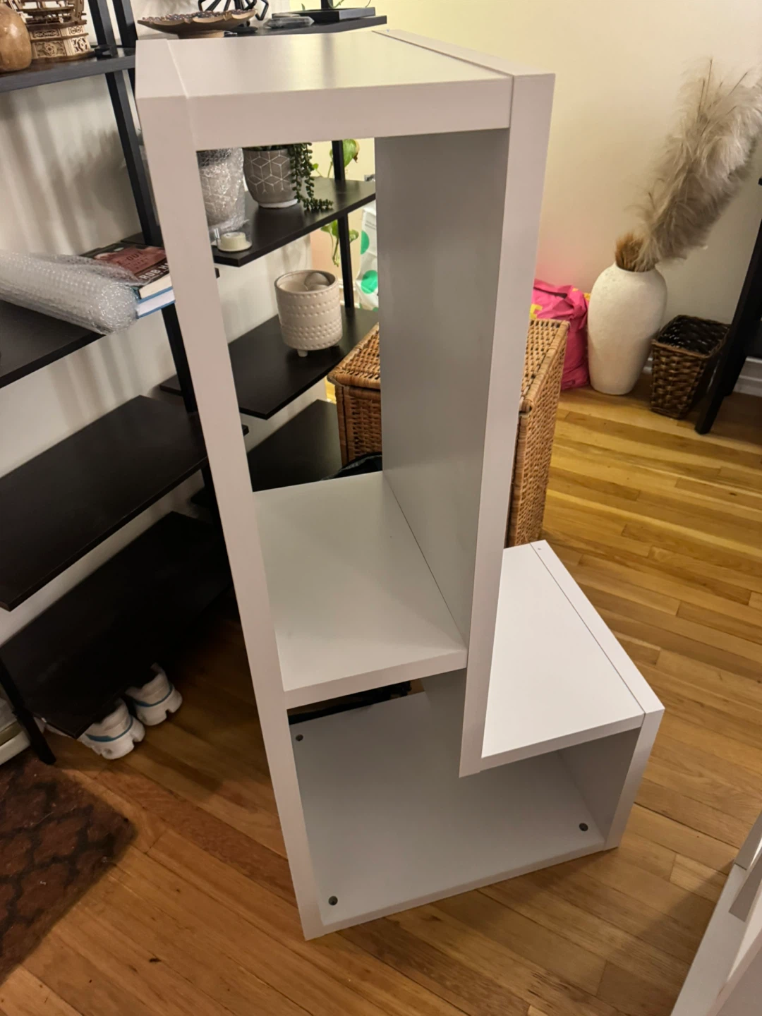 White Modern Bookshelf - photo 2