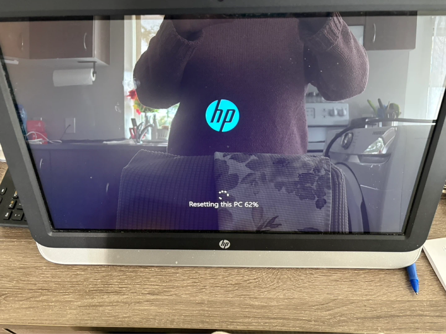 HP All-in-One Desktop Computer - photo 2