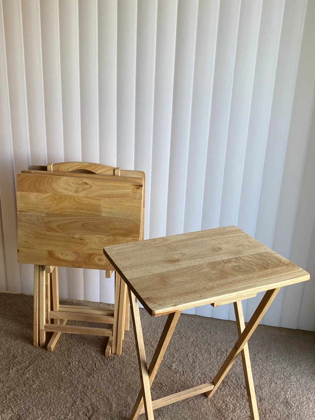 Set of 4 Wooden TV Tray Tables and Stand