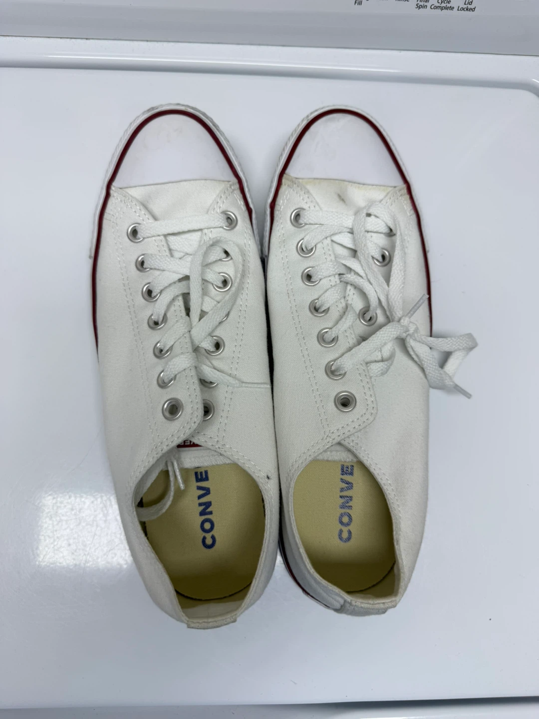 Converse Chuck Taylor Low Top Sneakers - Men’s size 9.5