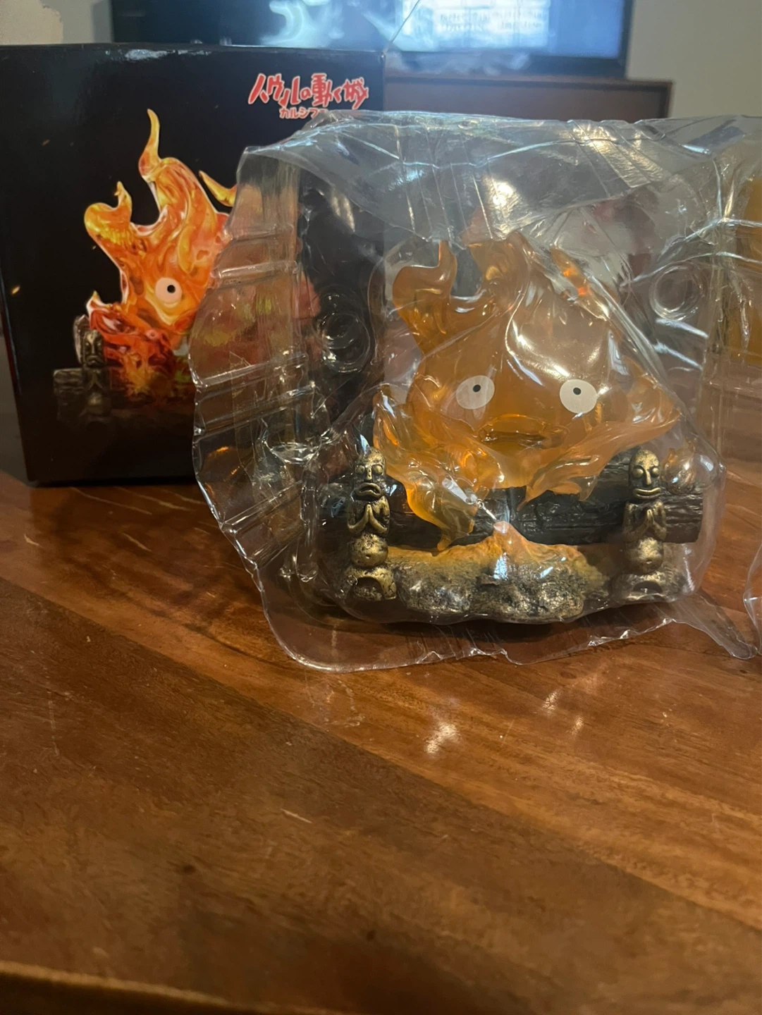 Howl's Moving Castle Calcifer Figure - photo 3