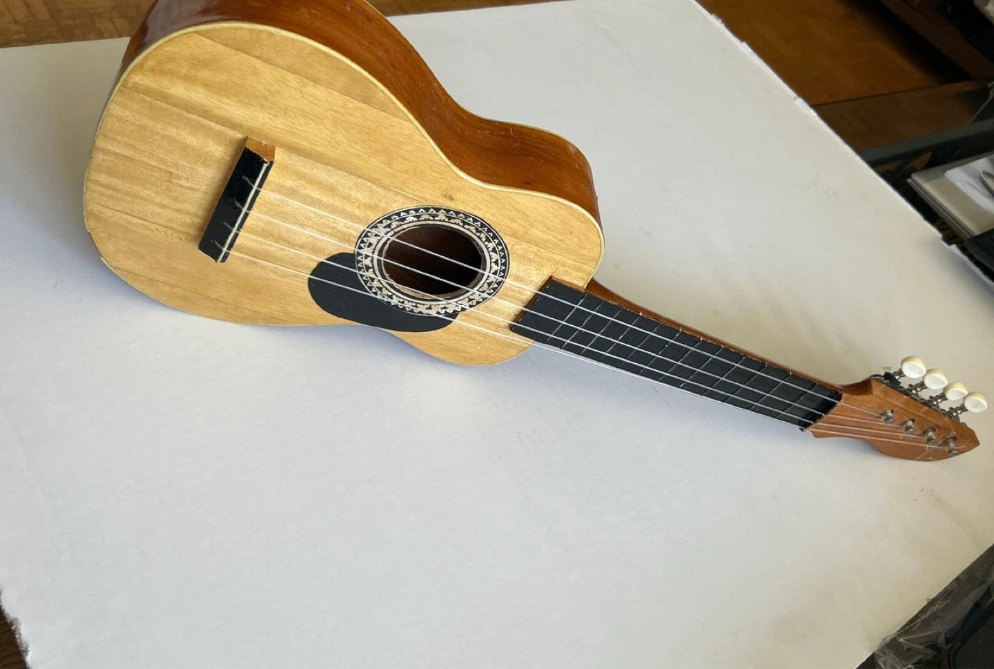 Vintage Child Toy Ukulele - photo 3