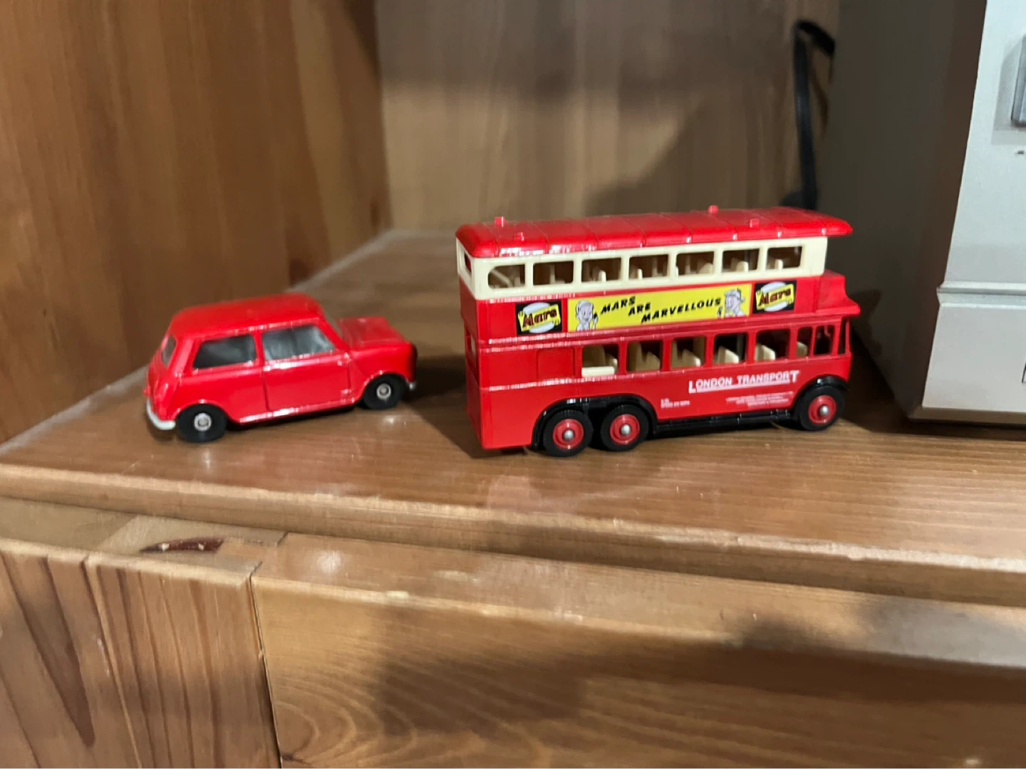 Model Vehicles - photo 3