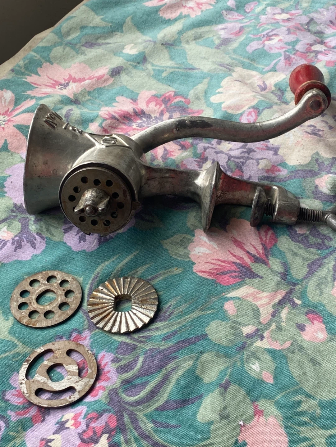 Vintage Manual Meat Grinder - photo 2