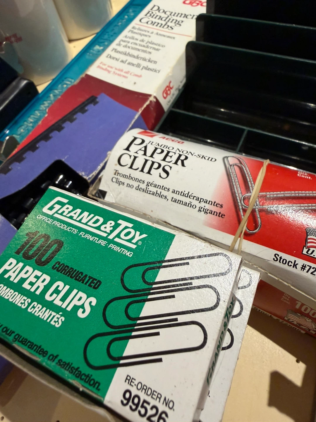 Assorted office/desk supplies - photo 2