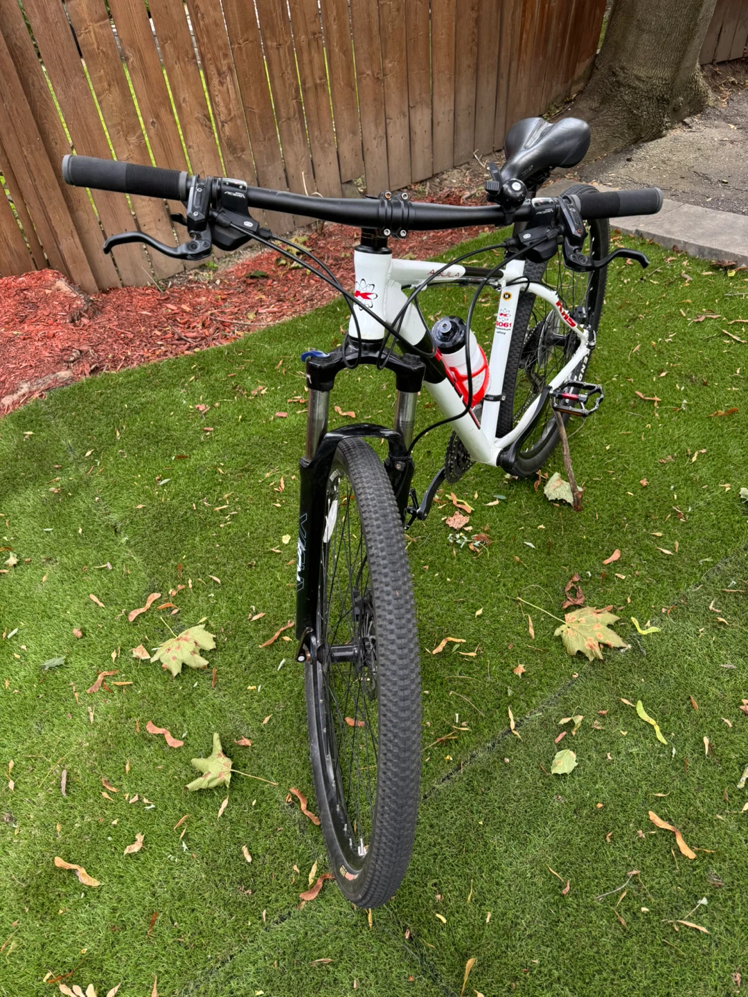 KHS Aguila 29” Mountain Bike – Hydraulic Disc Brakes (M) - photo 3