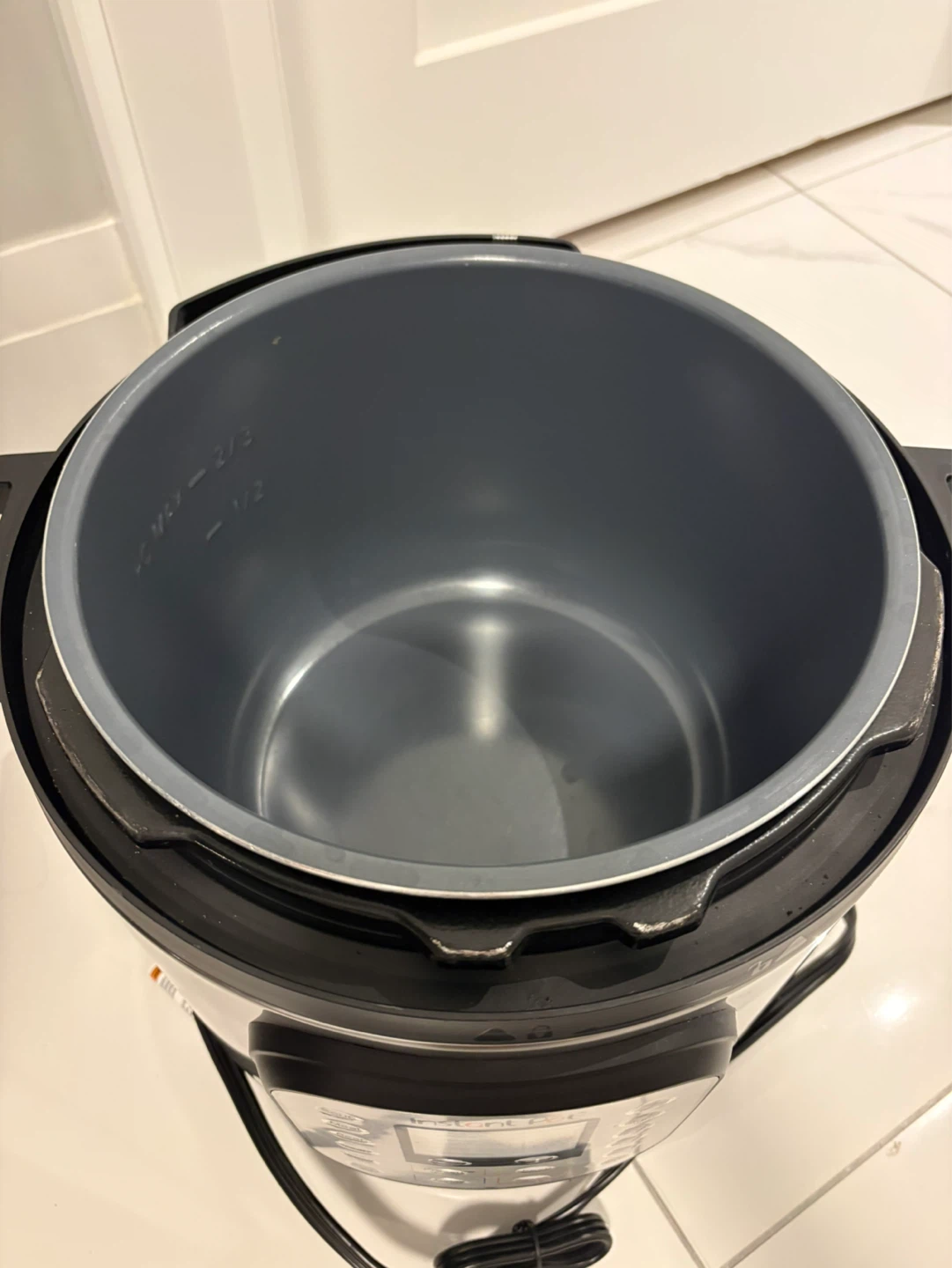Instant Pot Duo 7-in-1 Electric Pressure Cooker - photo 3
