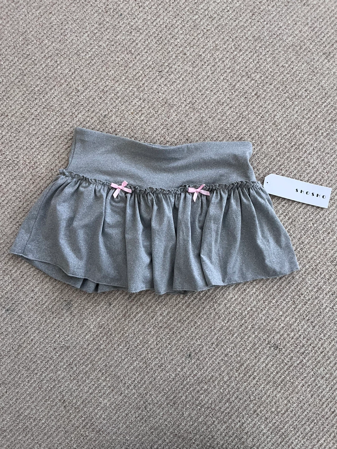 Grey skort with pink bows