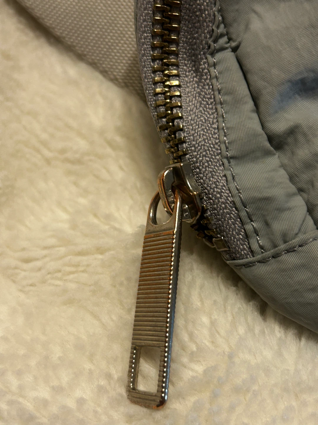 Lululemon Everywhere Belt Bag - Light Grey - photo 4