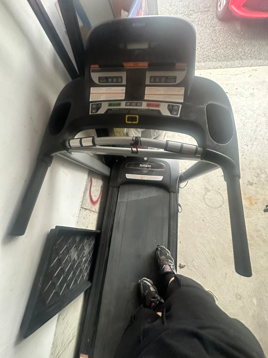 Tempo Fitness 632T Treadmill