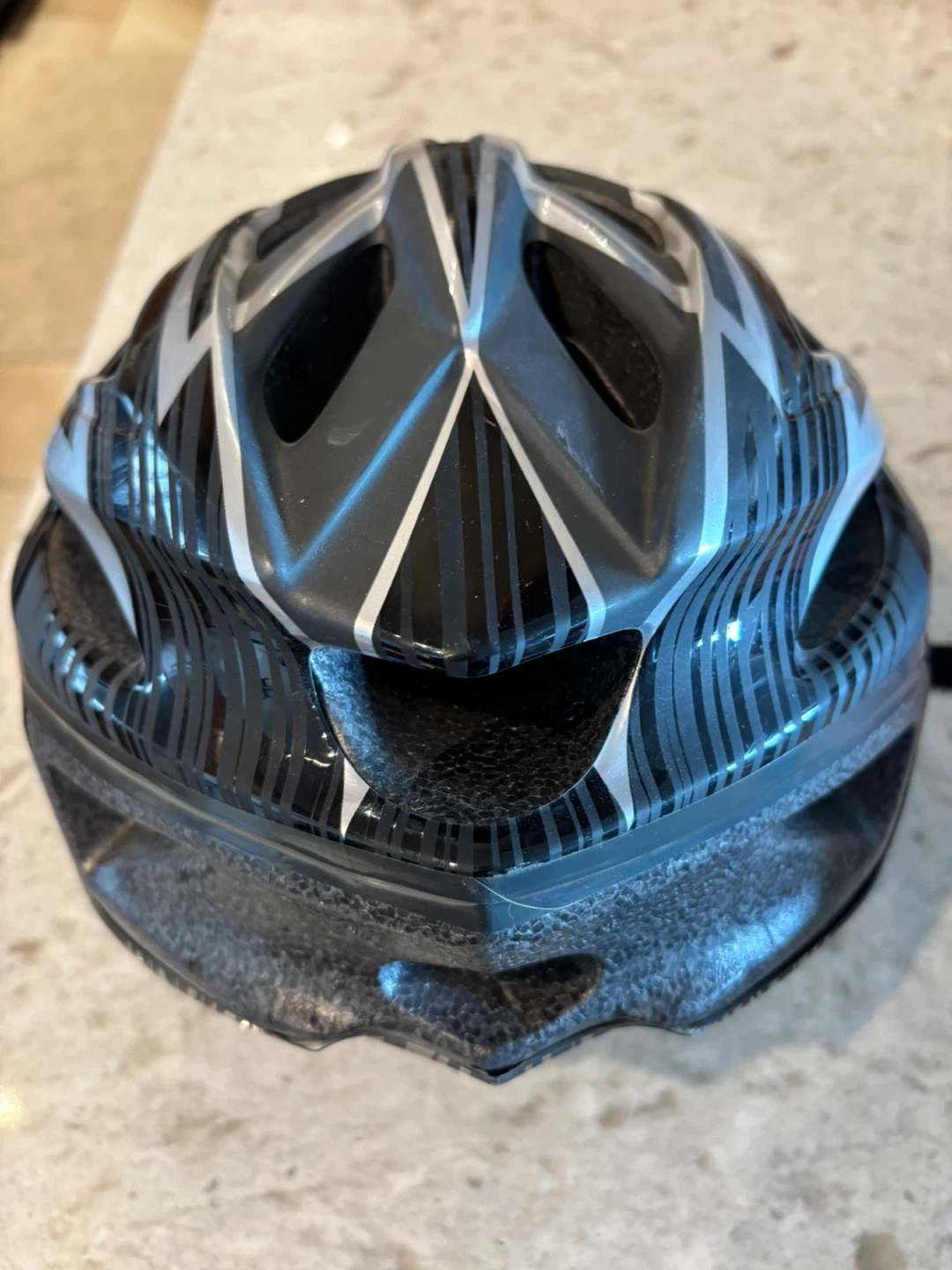 Bell Bicycle Helmet - photo 3