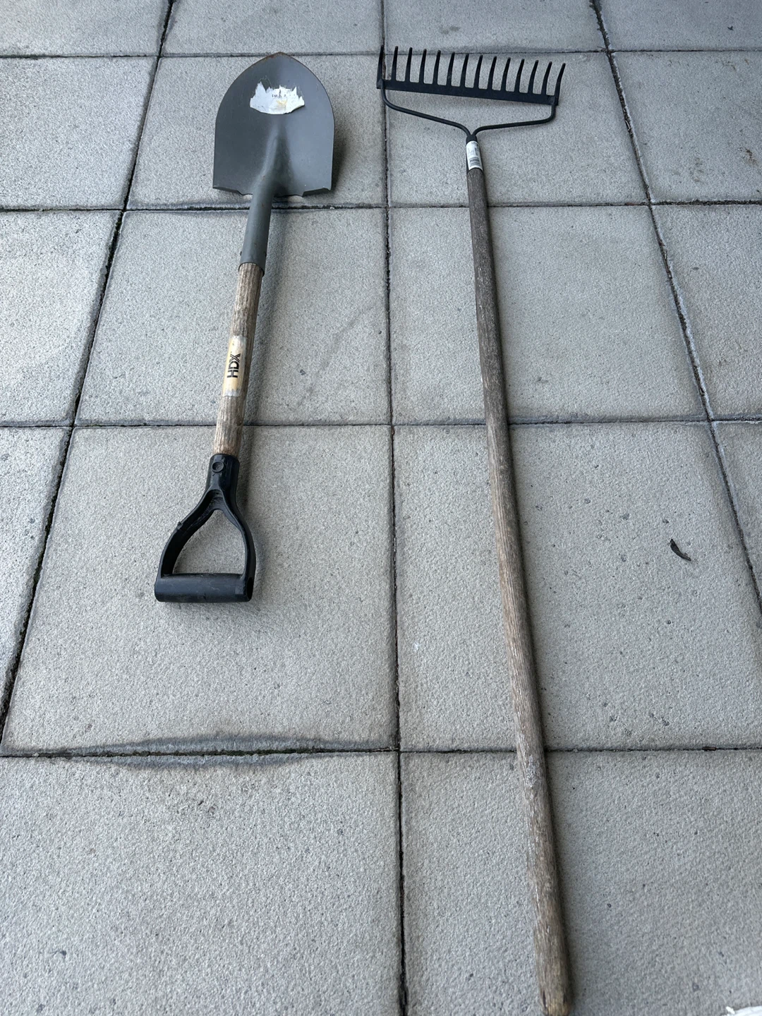 Shovel and Rake Set