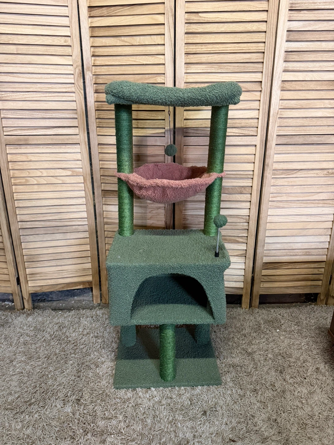 Scratching Post