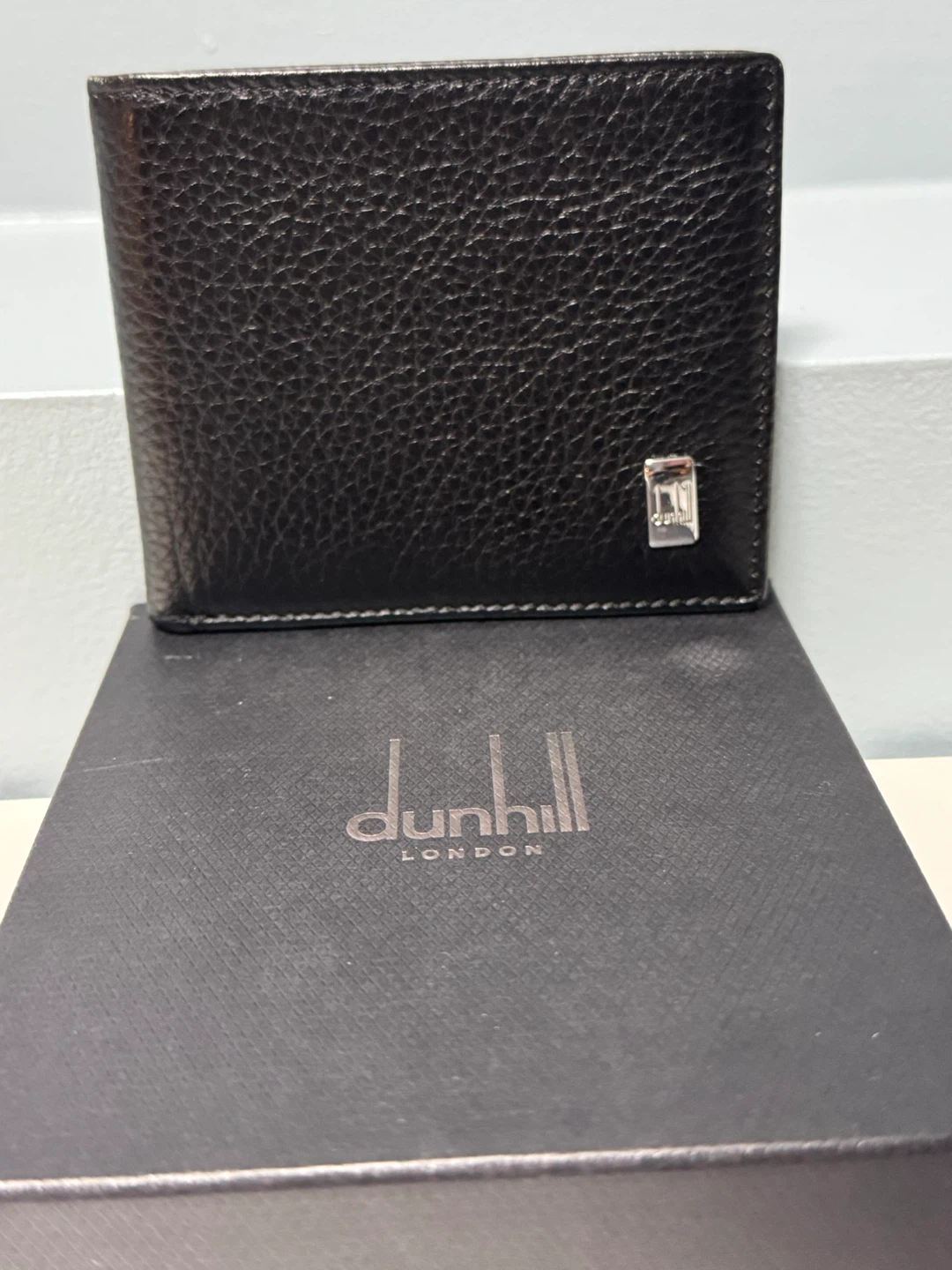 Dunhill London Black Leather Bifold Wallet - photo 2