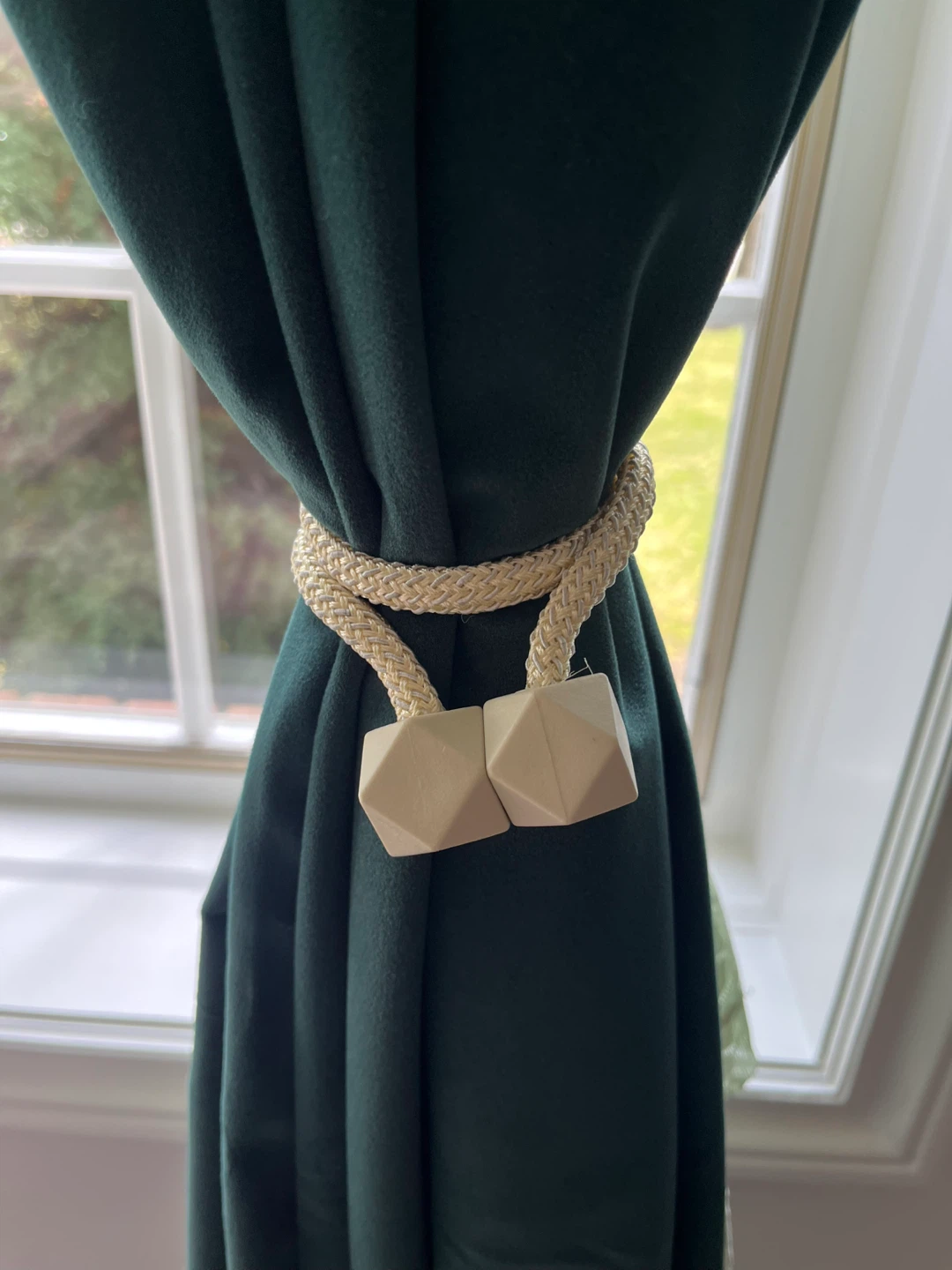 Pair of Magnetic Curtain Ties