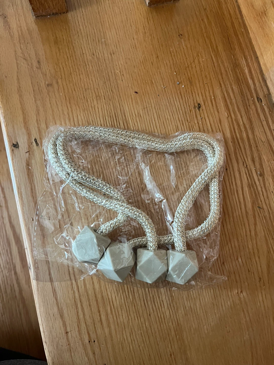 Pair of Magnetic Curtain Ties - photo 3