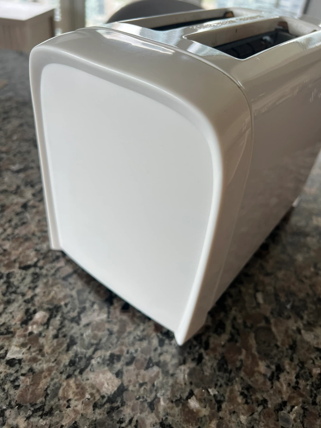 2-Slice Toaster - Compact & Simple - photo 5