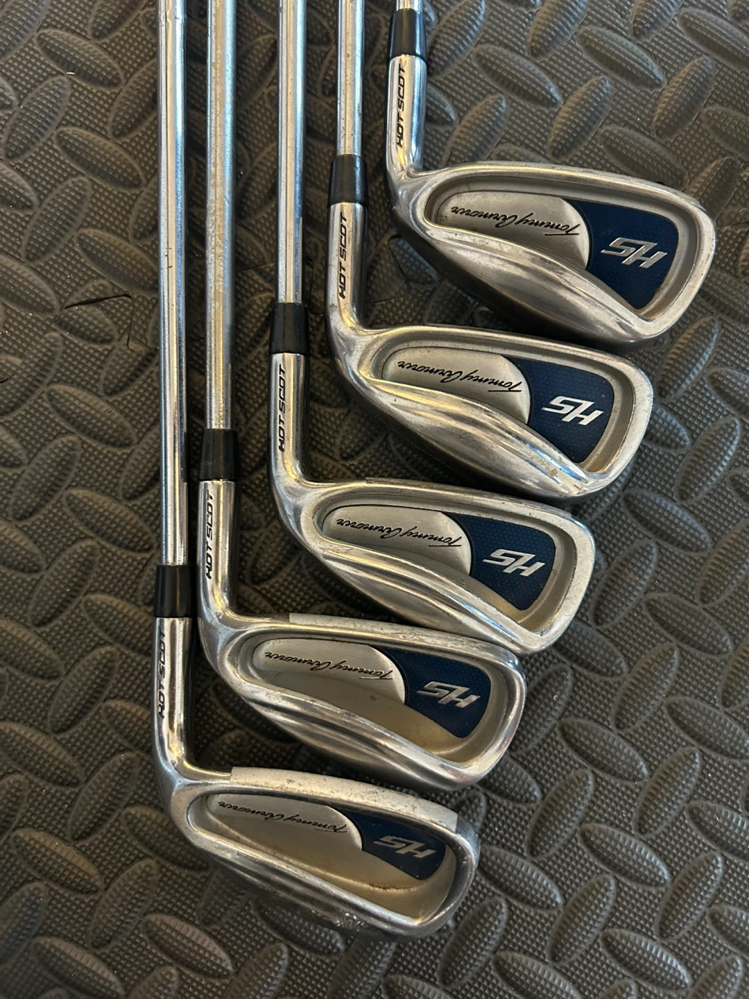 Tommy Armour HOT SCOT Iron Set (P,5-7,9)