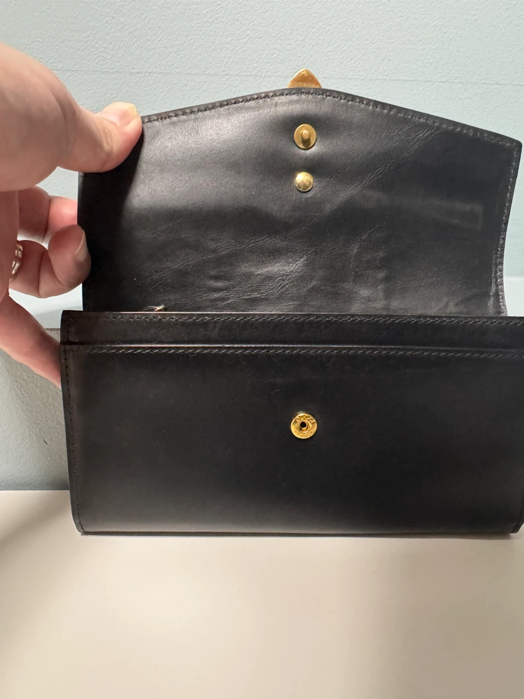 Gucci Black Leather Wallet/ Clutch with Red and Green Stripe - photo 4