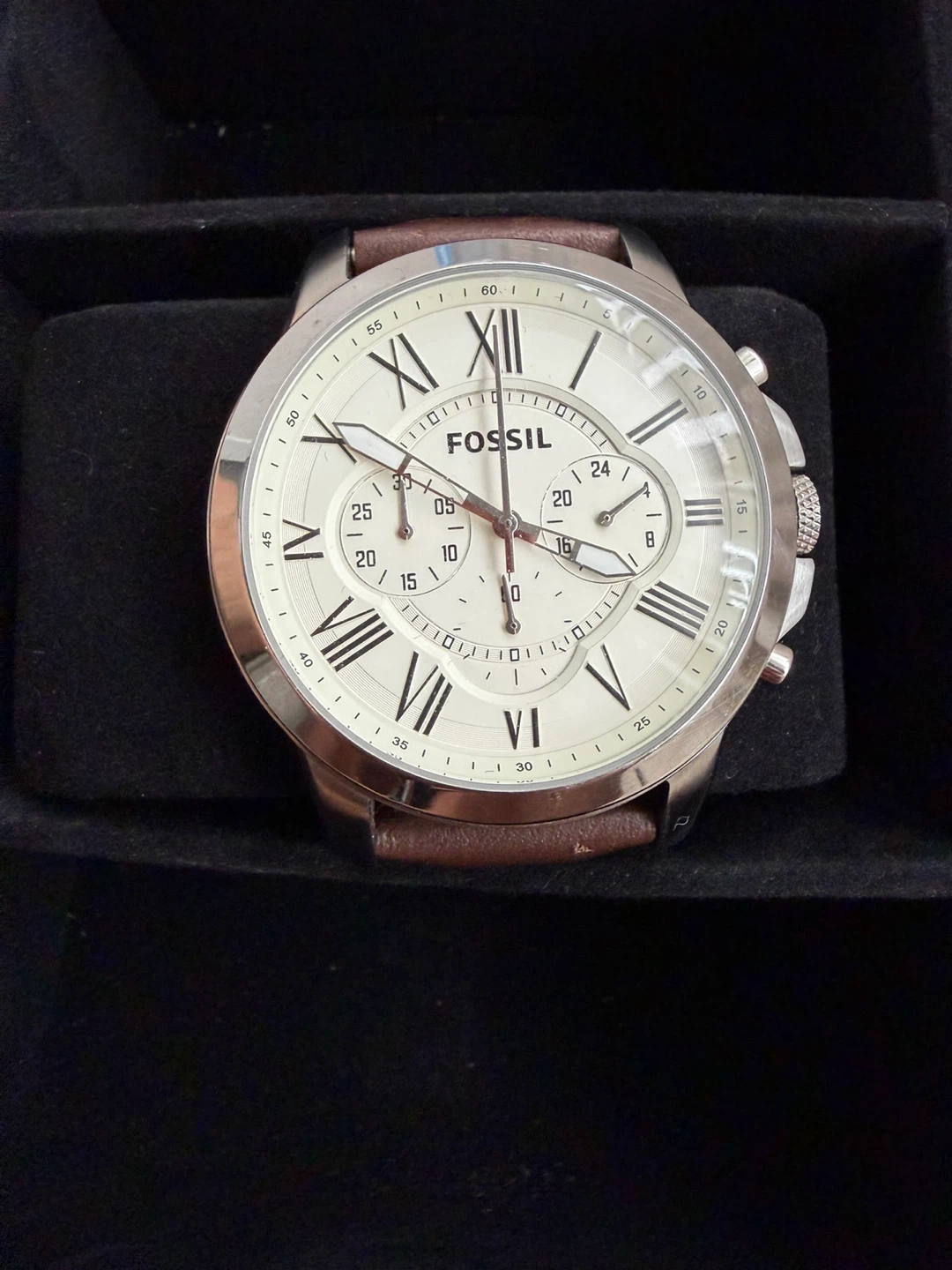 Fossil Chronograph Watch with Brown Leather Strap - photo 2