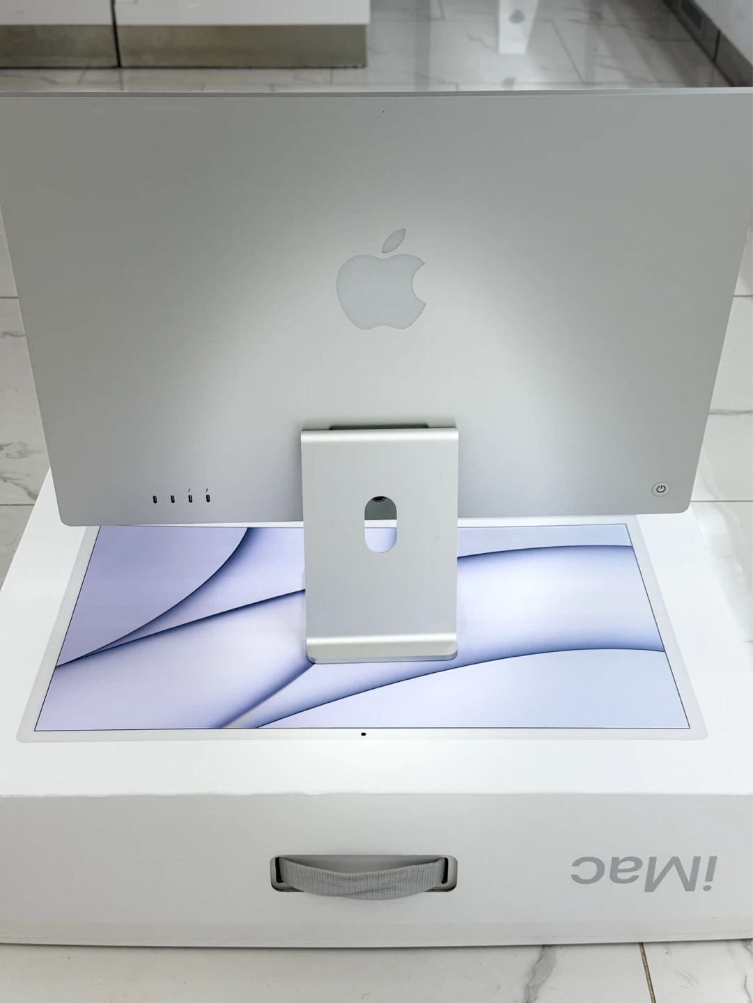 Apple iMac M1 chip 24-inch - photo 2