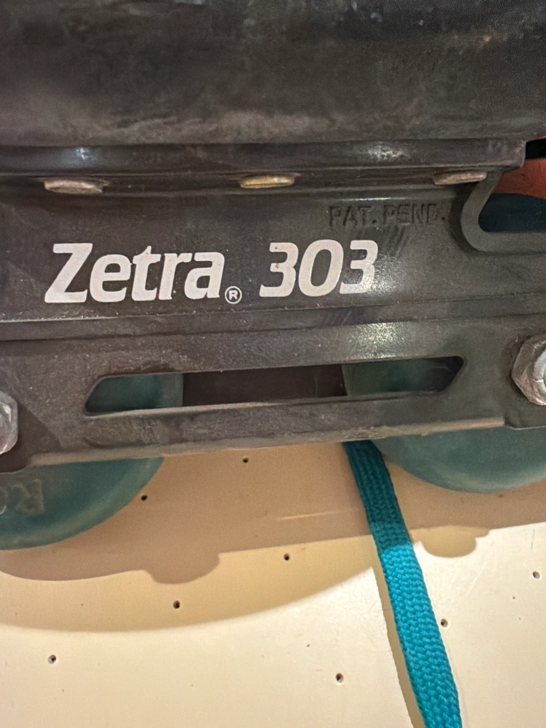 Rollerblade Zetra 303 Inline Skates Size 37-3 - photo 2
