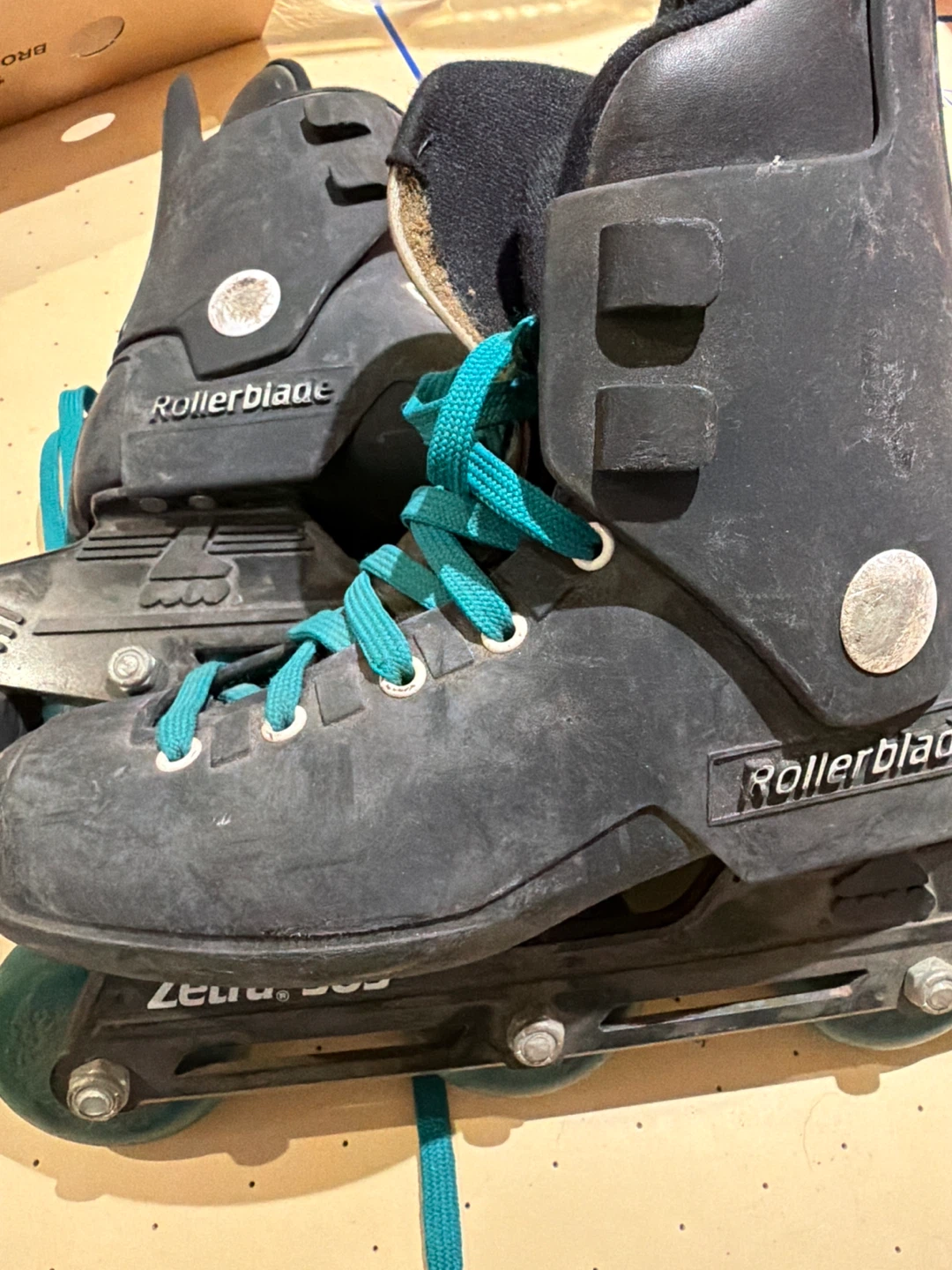 Rollerblade Zetra 303 Inline Skates Size 37-3
